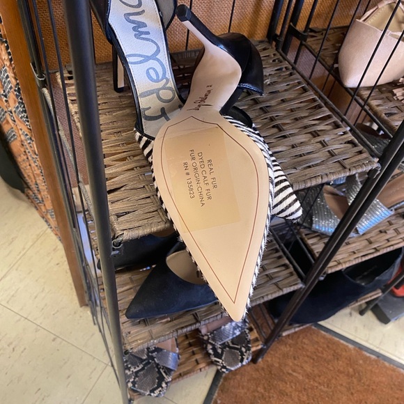 Sam Edelman Black and White Striped Pointed Toe Pumps - Picture 2 of 2